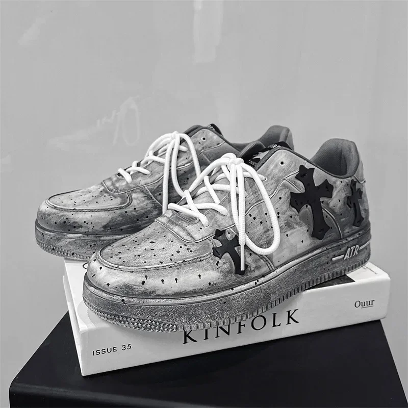 

New Exquisite Men's Sneakers Fashion Trend Versatile Casual Board Shoes Soft Bottom Comfortable Breathable Running Shoes