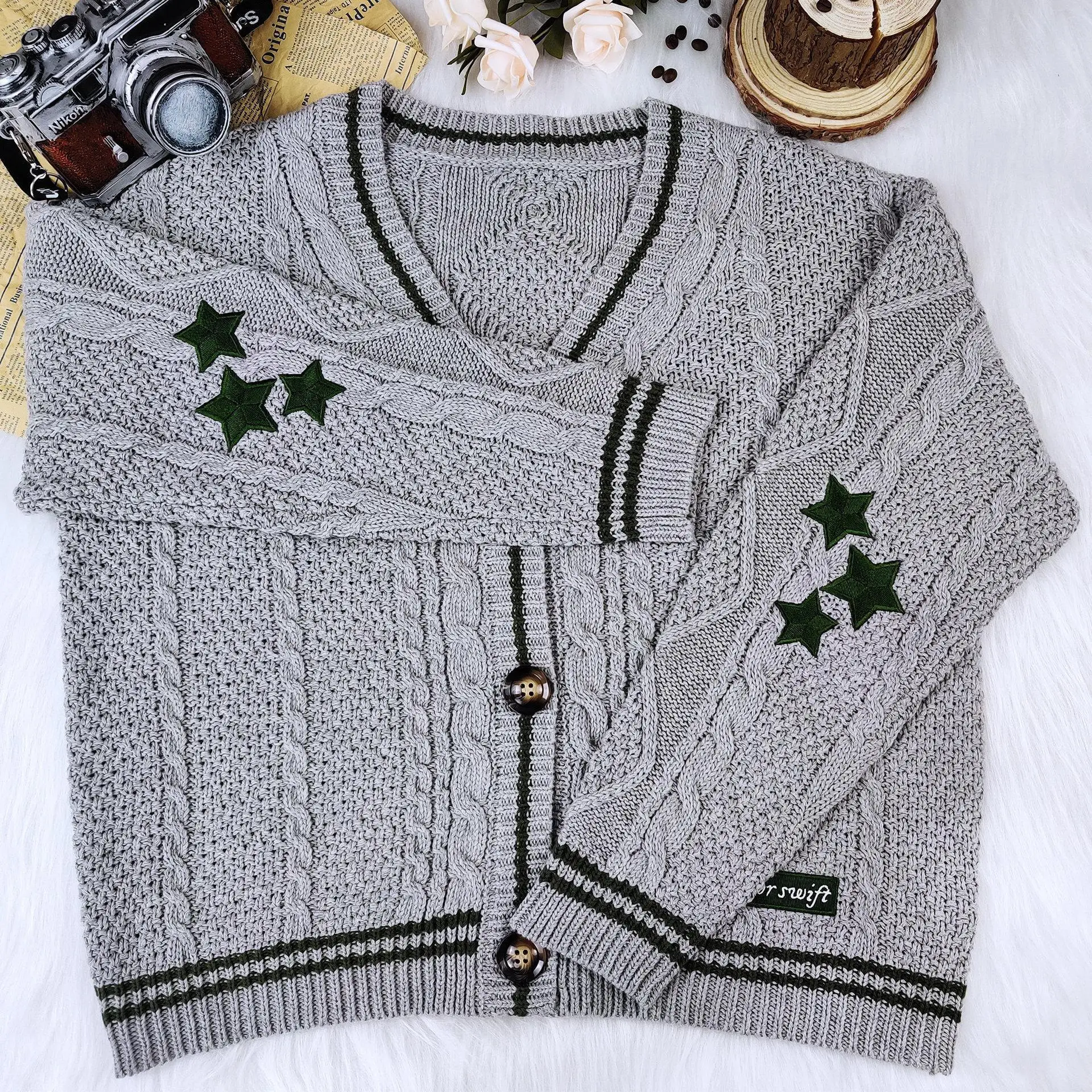 Star Embroidered Cardigan Sweater Autumn Winter Long Sleeved Knit Sweater Jacket Women Streetwear Trend Loose Warm Sweater Coat