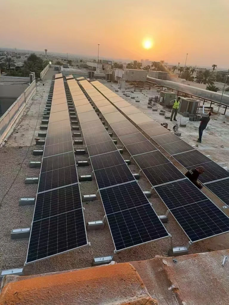 Solar Off-Grid System Complete Kit with 5kw 10kw 15kw 20kw 25kw Inverter MPPT Controller Lithium Ion Battery for Home Use