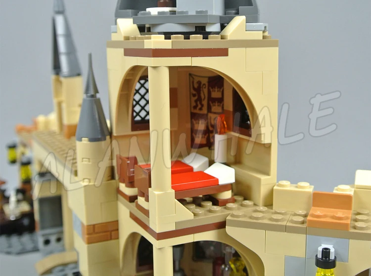 789pcs Wizards World 3-level School Castle Whomping Willow 11005 Building Blocks Compatible With Model