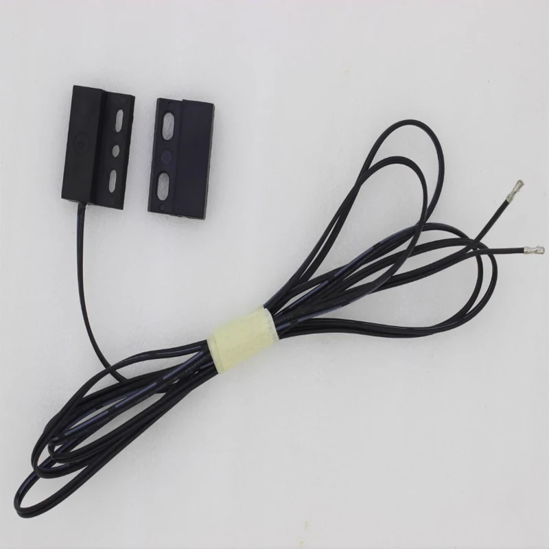 Sakelar panel pintu pembuat es untuk fungsi berhenti penuh es berpendingin air Sakelar Magnetik Sensor Sakelar Penuh Es