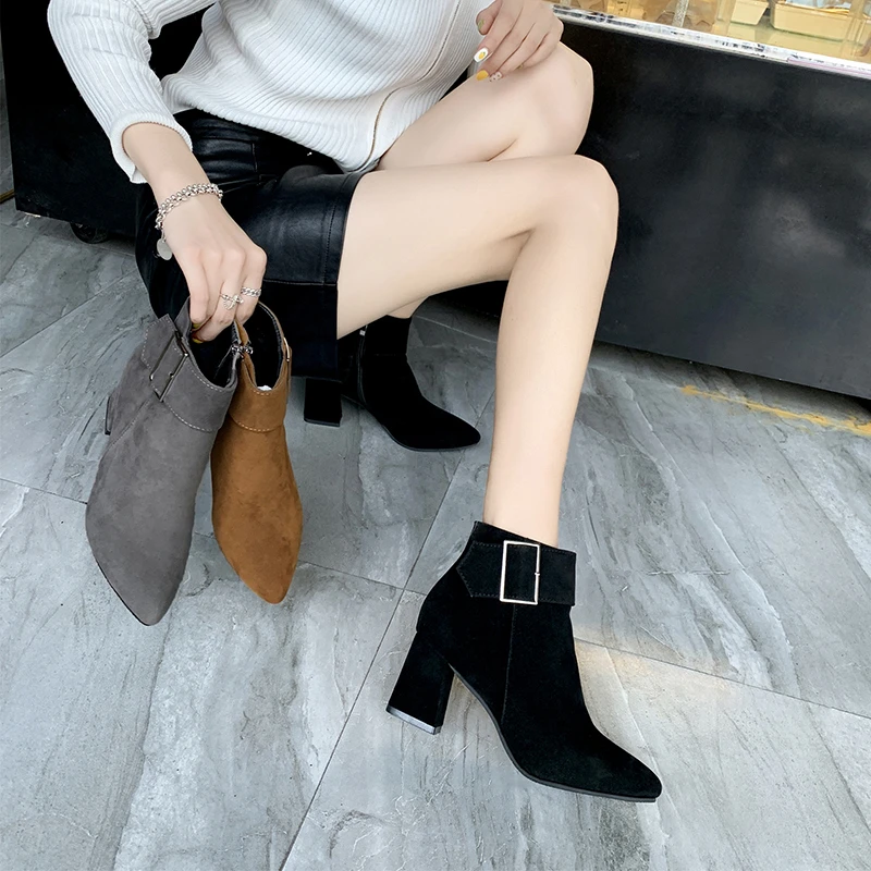 Women Vintage High Heels Ankle Boots Buckle Casual Ladies Sexy Ankle Boots Female Chelsea Boots Plus Size 35-43 Botas De Mujer