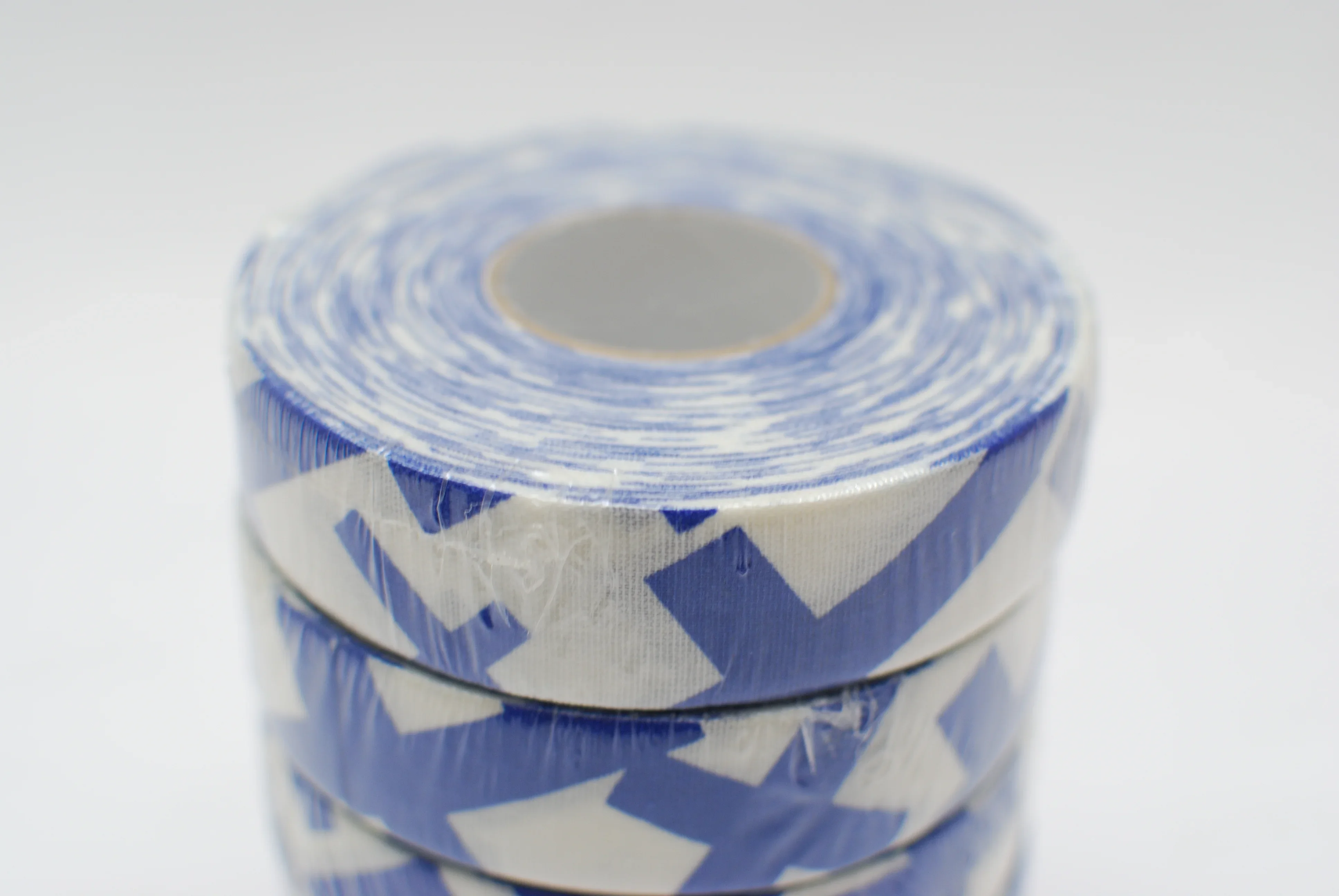 Ice Hockey Cloth Tape 82ft Water Resistant Sports Tape Roller Hockey Wrapping Belt Hockey Stick Tapes for Sports Badminton Grip