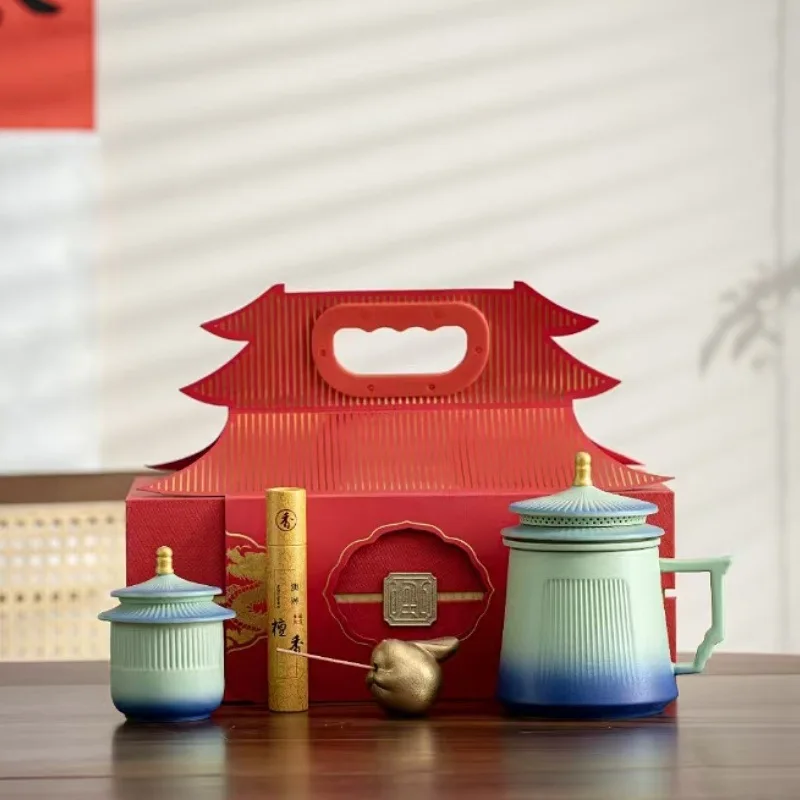 

Guochao Forbidden City Merchandise Mug with Lid Ceramic Teacup Tea Separation Anniversary Gift High-end Gift Box