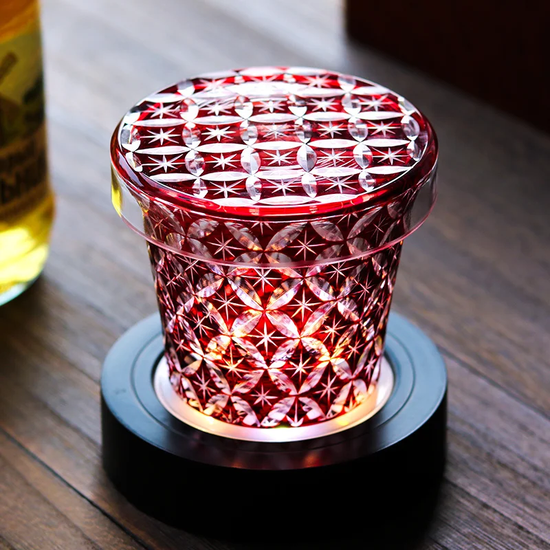 

Creative Whiskey Cup With Lid Top Hand Carving Crystal Wine Glass Cover Set Edo Kiriko Seven Treasure XO Whisky Brandy Snifter