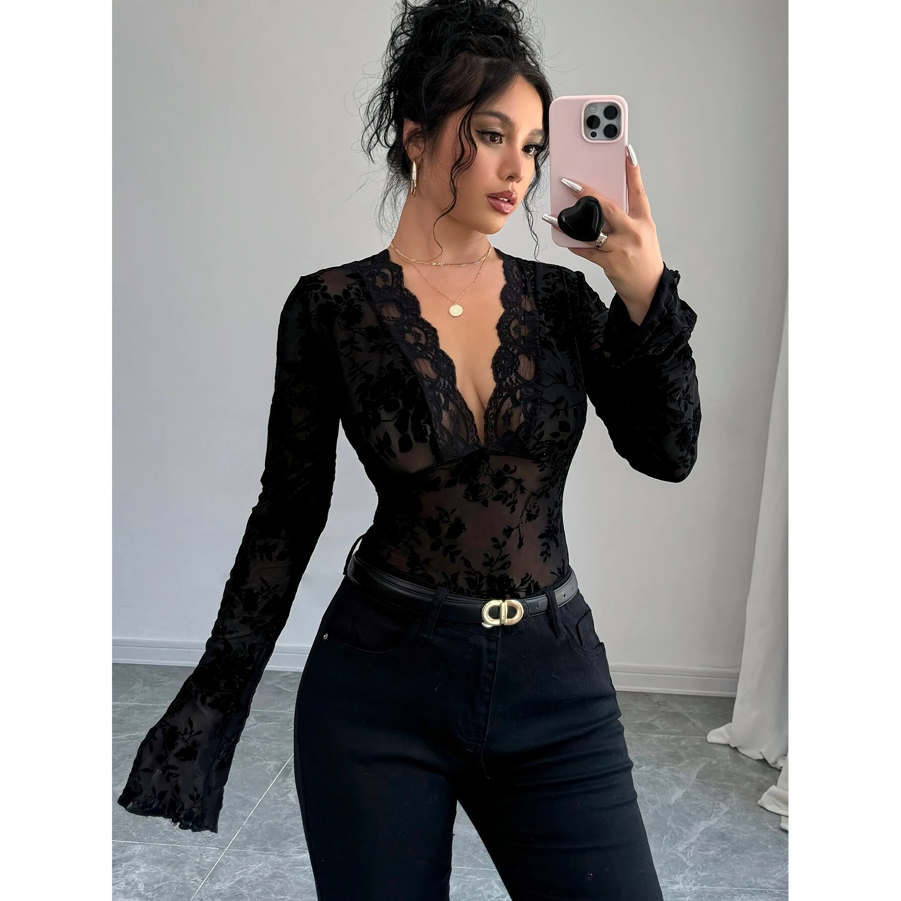 Ele Sle Damen V-Ne Lace Panel Me Sve T-Shirt Top Faionable Bell Sve Long Sve Geometrisch gemustert