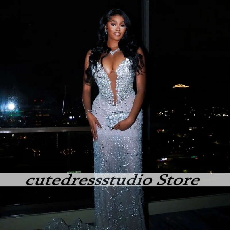 

Delicate Applique V-Neck Evening Dresses Nigerian Customized Luxury Wedding Guest Dress Long Sleeveless Prom Dress For Females