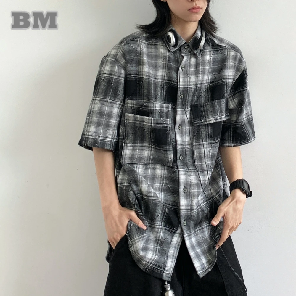 ‌Summer Japanese Retro Plaid Short Sleeve Shirt Unisex Loose Fit Casual Distressed Design College Style Comfortable Trendy Top
