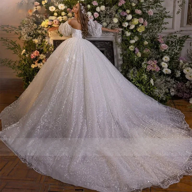 Customized Elegant Ball Gown Strapless Lace Wedding Dresses Floor Length Beaded Puff Sleeves Bridal Dress with Chapel Train