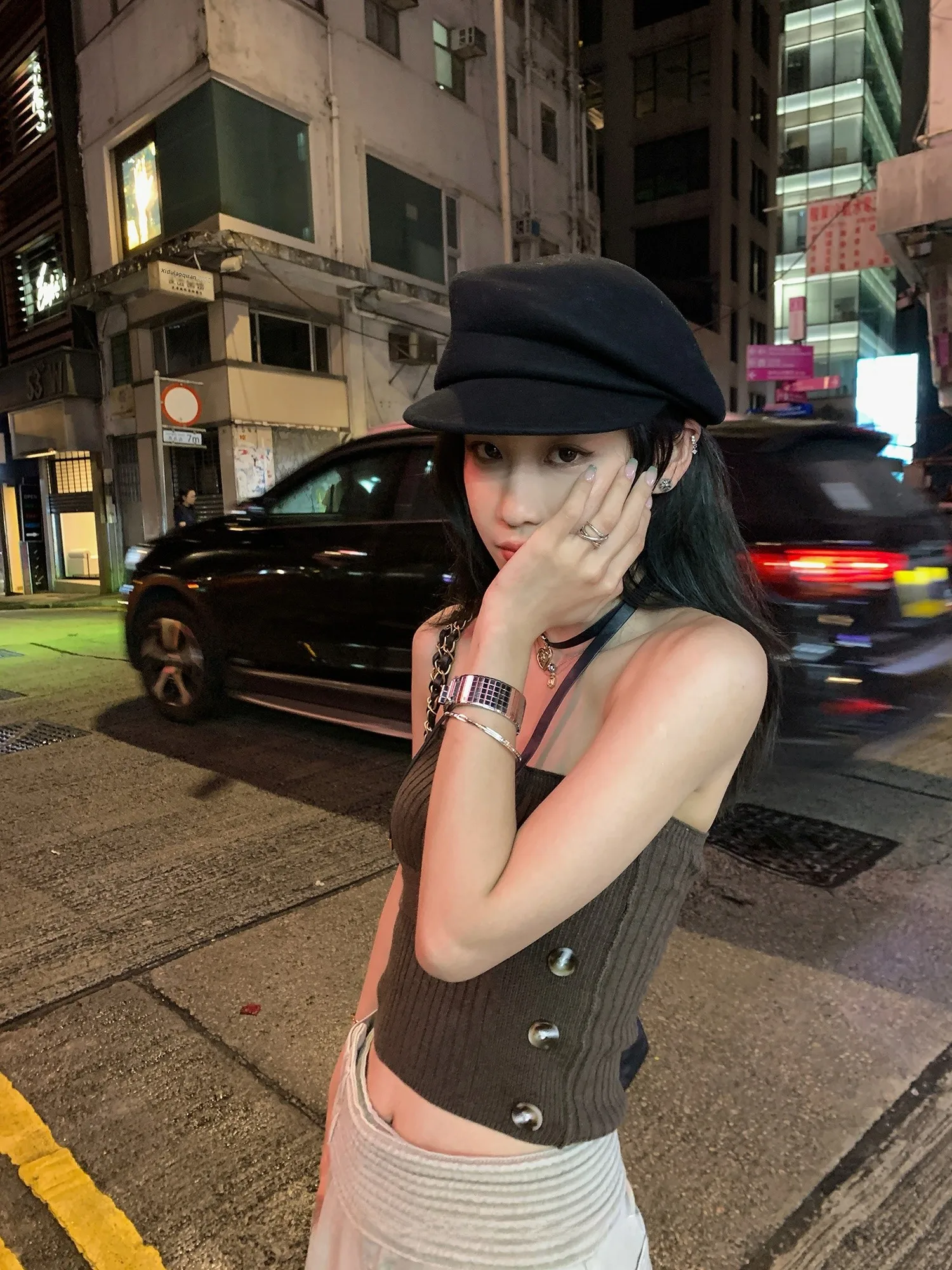 

Simple Knitted Tube Top with Button Layering Design Summer Revisited by Wang Jie Emp All Forget Faion for Women