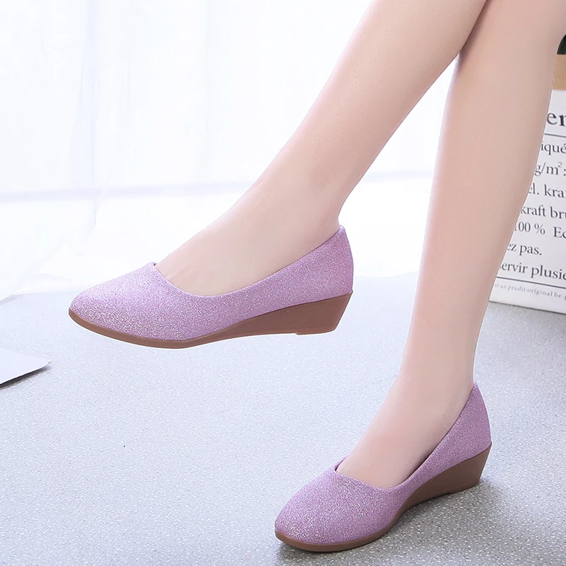 ใหม่ Doudou Slope Heel รองเท้าผู้หญิง 2025 รอบหัวสบาย MOM รองเท้าสบายๆปากตื้นแฟชั่นผู้หญิงรองเท้า