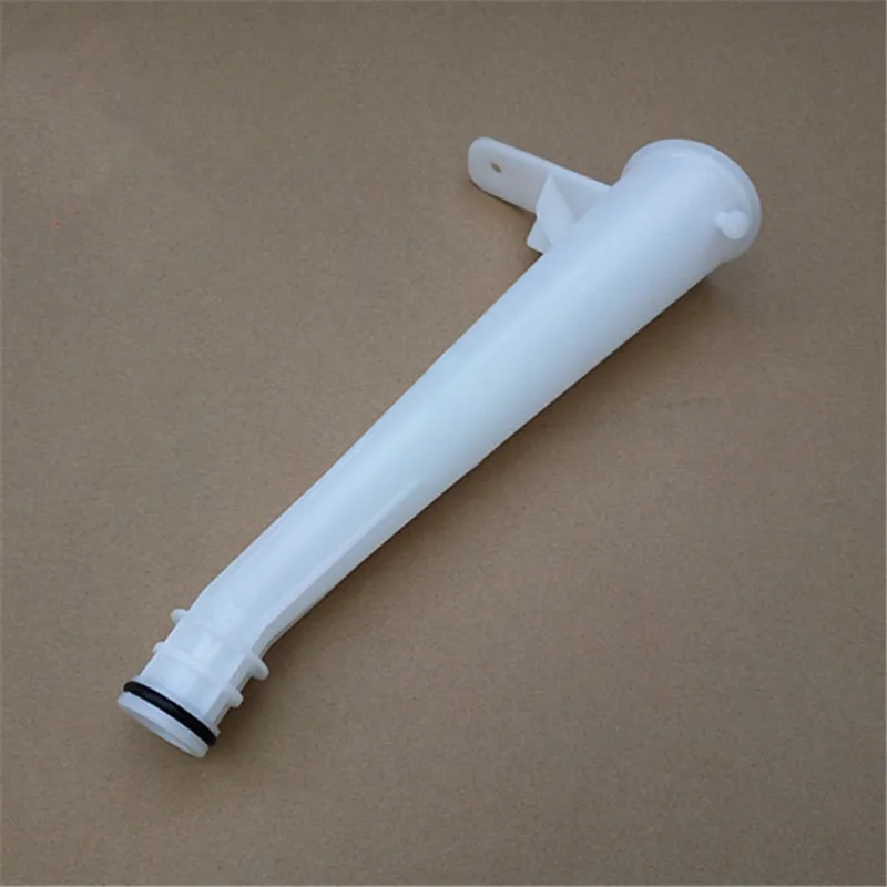 For NISSAN 2011-2019 TIIDA    Wiper Spray Bottle Inlet Pipe Wiper Glass Kettle Inlet  Car Accessories