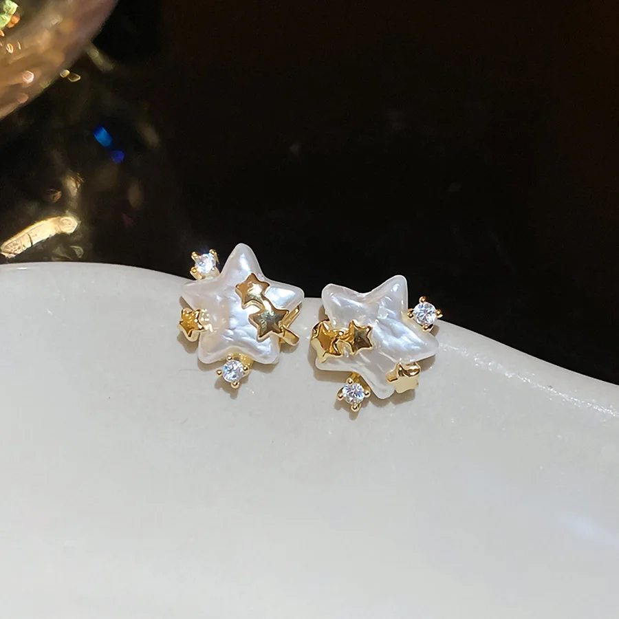 14k مطلية بالذهب تقليد اللؤلؤ ستار وأقراط صغيرة لطيف مطعمة الزركون قرط الاذن المرصع مجوهرات اكسسوارات النساء جديد في 2026 #4