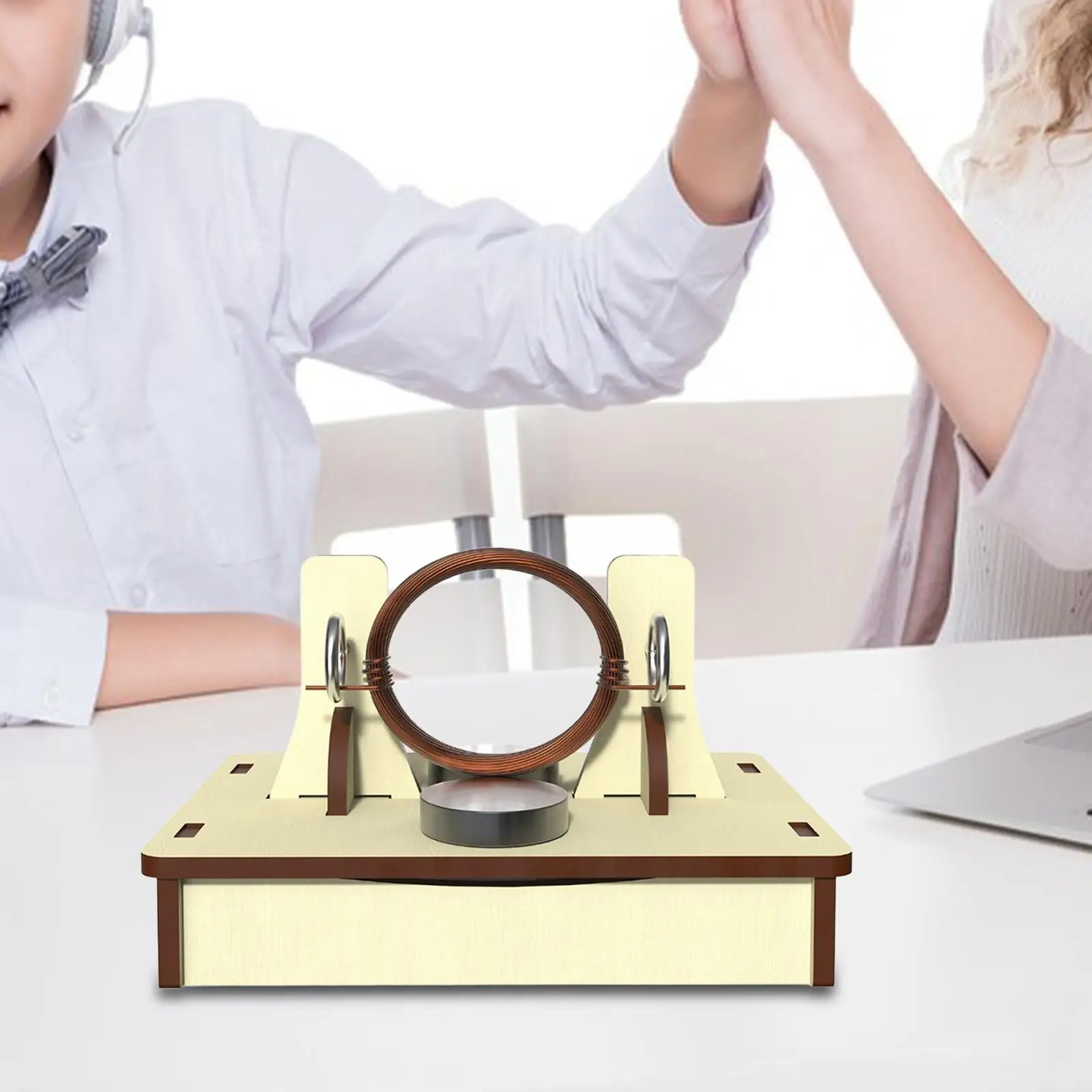 Scienza fisica Modello di motore elettrico Artigianato Robusto oggetti di scena didattici Scienza educativa elettromagnetica per bambini Studenti Bambini