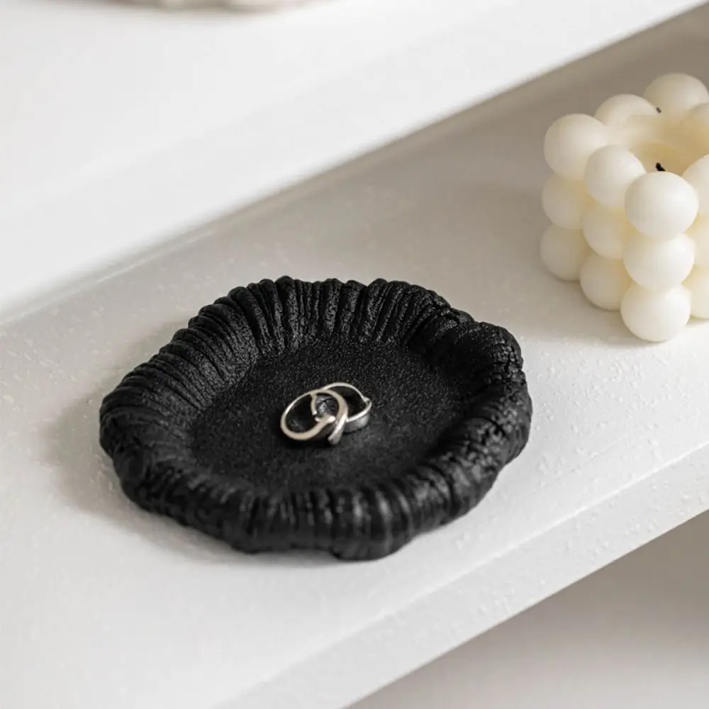 

Ceramic Jewelry Storage Tray Irregular Creative Jewelry Display Rack Portable Multi-Function Storage Plate Cosmetics