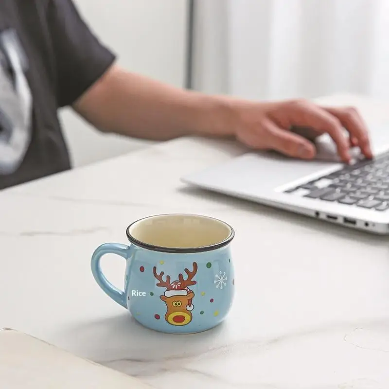 150 مللي أكواب عيد الميلاد السيراميك الكرتون سانتا نمط لطيف الأيائل ثلج موس كوب لمكتب المنزل الإفطار الحليب القدح الاطفال هدايا عيد الميلاد