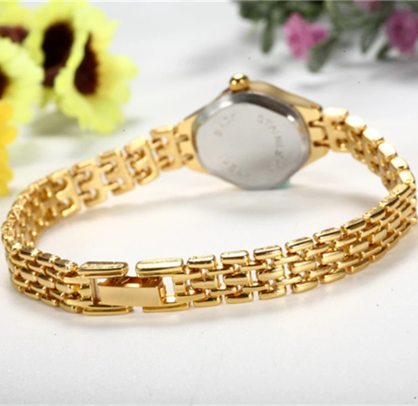 Reloj de pulsera dorado para mujer, pulsera de cuarzo de lujo con esfera pequeña, elegante, de acero, regalo de moda