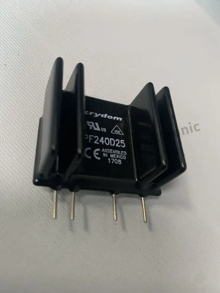 1PCS PF240D25 solid state relay crydom