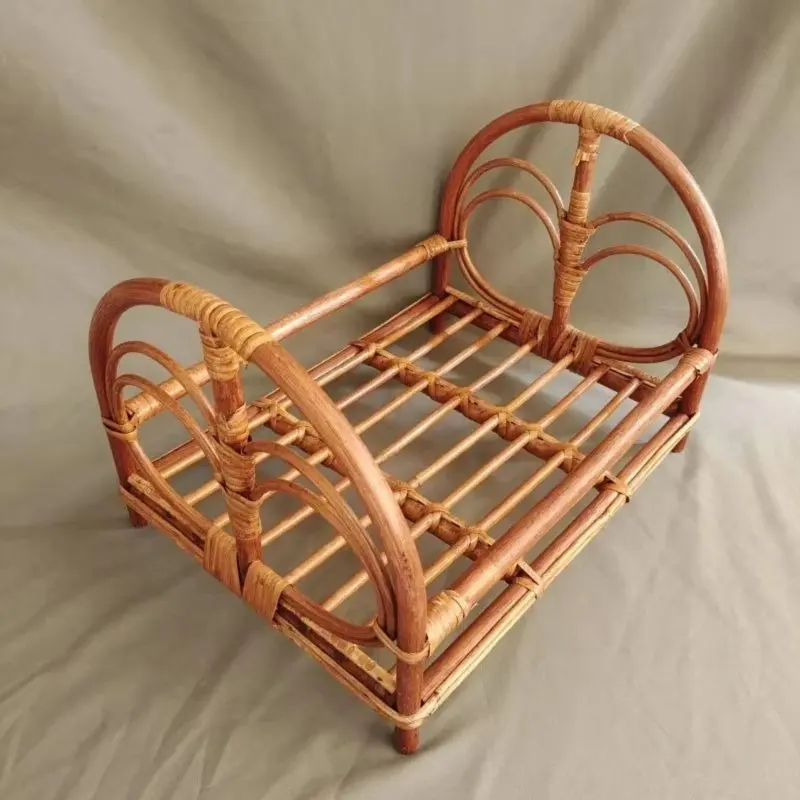 Rattan Newborn Bed Handwoven Rattan Posing Basket Woven Newborn Basket Vintage Design Infant Photoshoot Bed Sturdy Construction