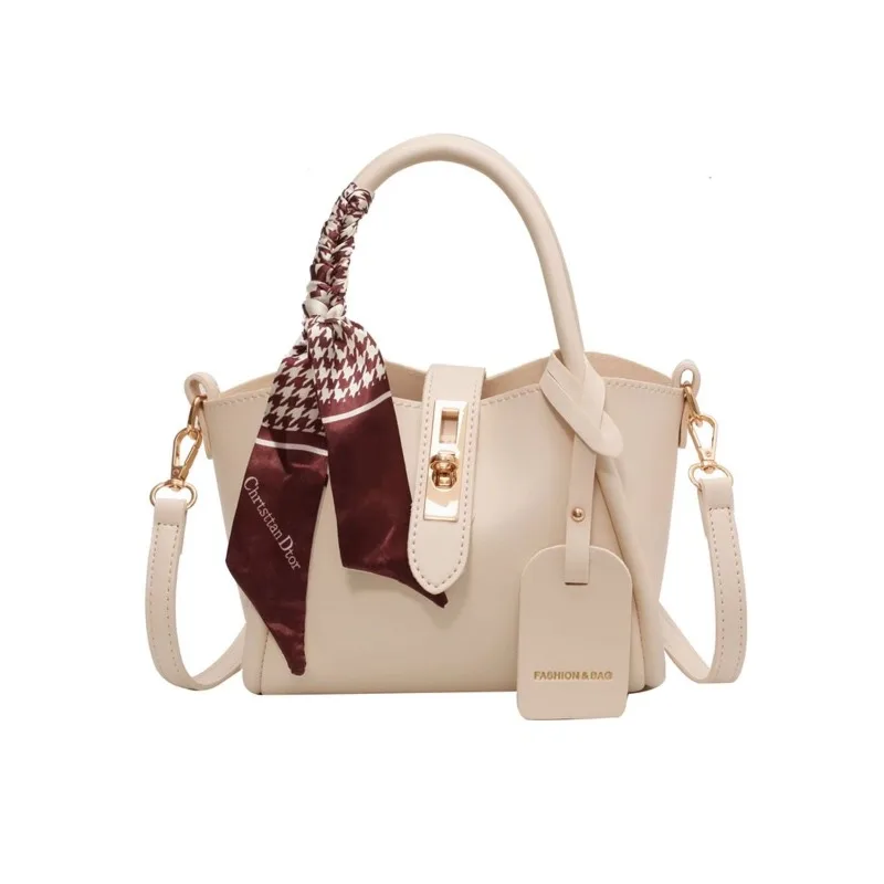 

Fashion Versatile Women's Bag Autumn Winter New Popular Messenger Bag Commuter Bucket Bag Exquisite Simple Casual Personality