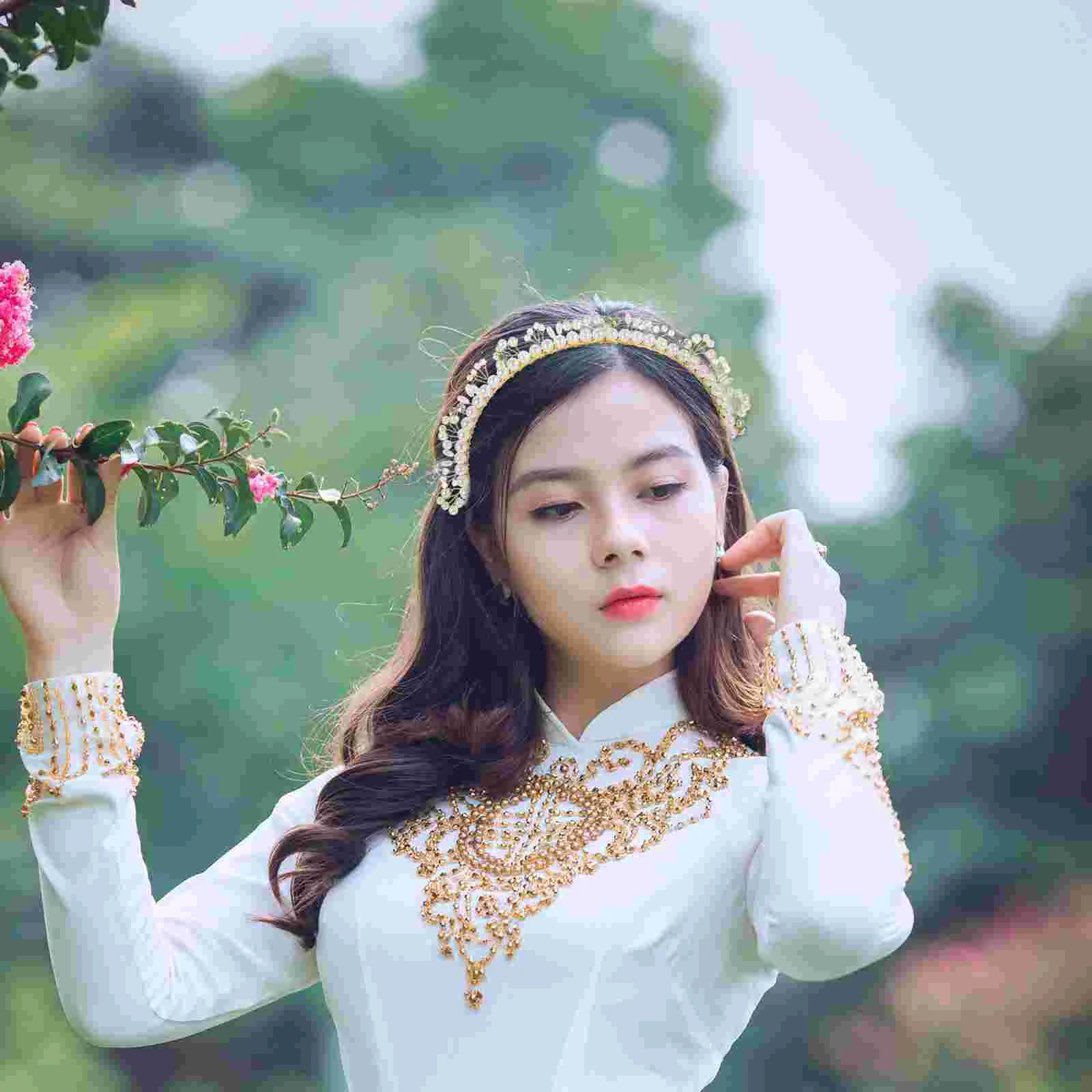 Diadema de novia con diamantes de imitación y perlas, accesorios para el cabello de novia, diademas con diamantes de imitación y flores doradas para niñas