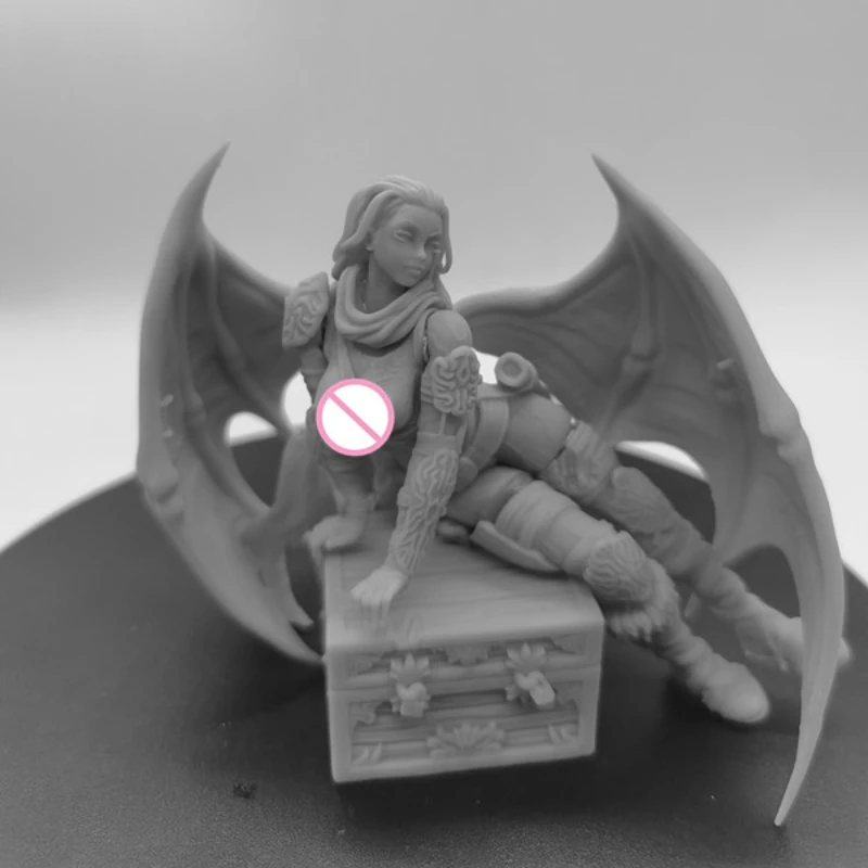 Demon Girl NSFW Figura in resina piena Scala 1/24 75mm Assemblare Kit modello in miniatura Smontato Non verniciato Diorama Giocattoli