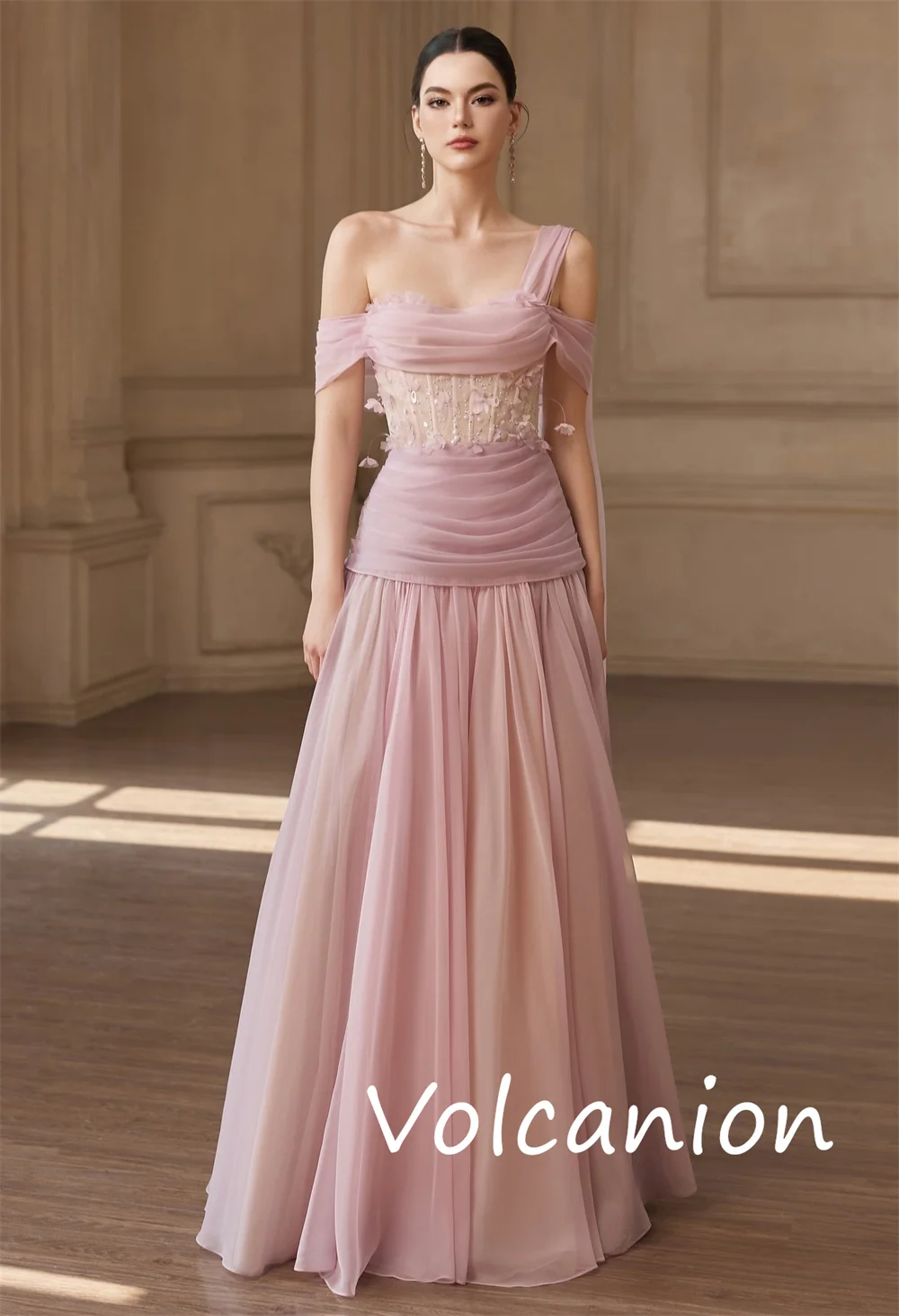 カスタマイズされたシンプルなファッションシフォンスパンコールプリーツAラインオフショルダーロングドレスオーダーメイド機会レトロ