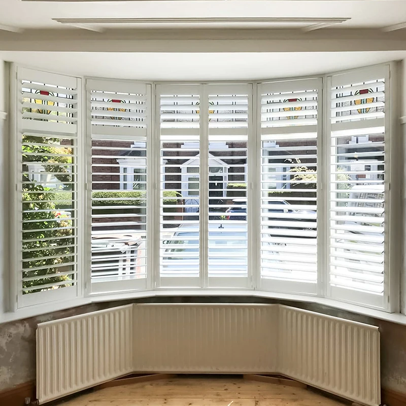 Factory Wholesale Wood and Pvc Plantation Shutters USA Europe Australia Style Bay Windows Jalousie Louver Wooden Window Shutters