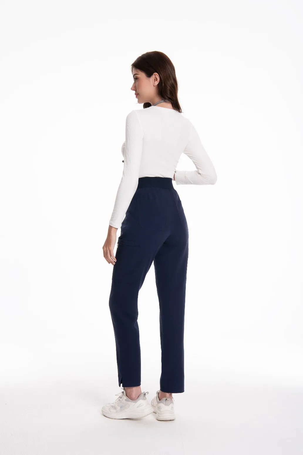 KUNGFU SCRUBS Nahtloses Unterhemd für Damen, schmal geschnitten, hochelastisches Modal-Unterhemd, Rundhalsausschnitt, lange Ärmel, Basisschicht-Oberteil – Detail 15