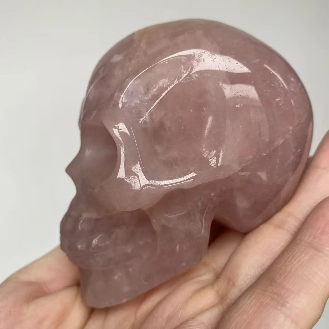 

One object, one picture！Natural Rose Quartz Crystal Skull, Hand-Carved, With Healing Properties, Suitable For Home Decoration,