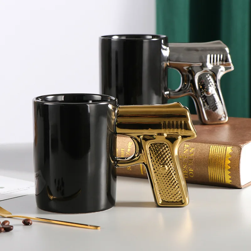 

Creative Ceramic Cup Golden and Silver Pistol Gun Handle Mug Personalized Drink Water Coffee Cup 3D Shape Cups Ceramic Mug