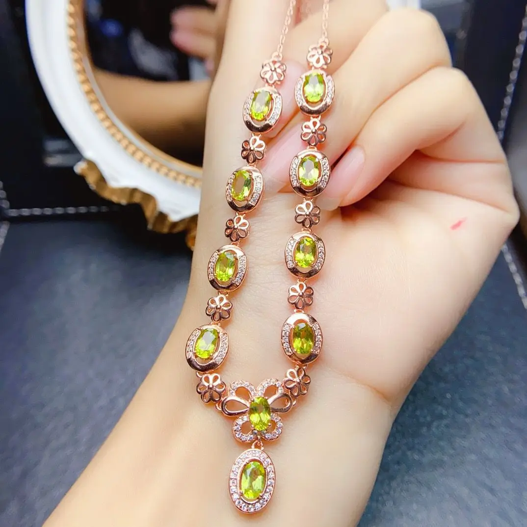 ZECAA Peridot Fine Jewelry Peridot Necklace Pendant With Natural Peridot Gemstone 4*6mm Lady Peridot Necklace Pendant Jewelry