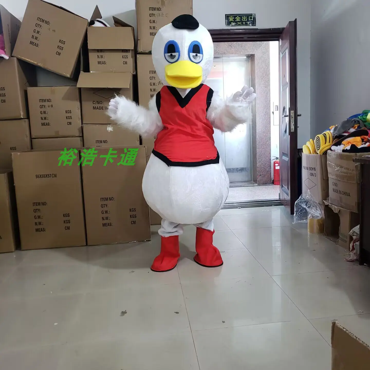 Disney Donald Fauntleroy Duck Potdemiel Donald Duck Mascot Costume Daisy Duck Adults Cartoon Christmas Stage Performance view 5