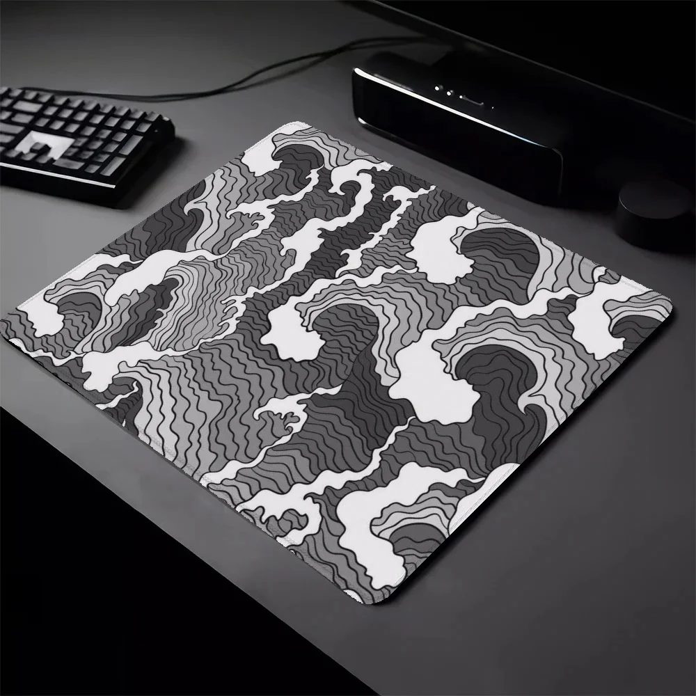 Mausepad Small Anime Mouse Pad Gamer the Great Wave Deskmat Wireless Mouse for Computer Rubber Mat Gaming Laptops Pc Accessories