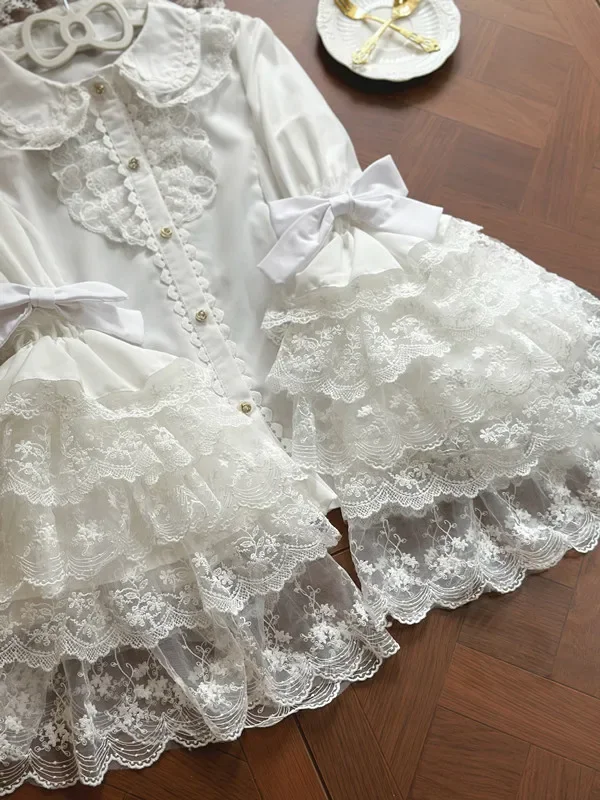 Jelly Girl Lolita Ji Sleeve Shirt with Versatile Inside Gorgeous Ancient Doll Lace Horn Sleeve Womens Tops and Blouses