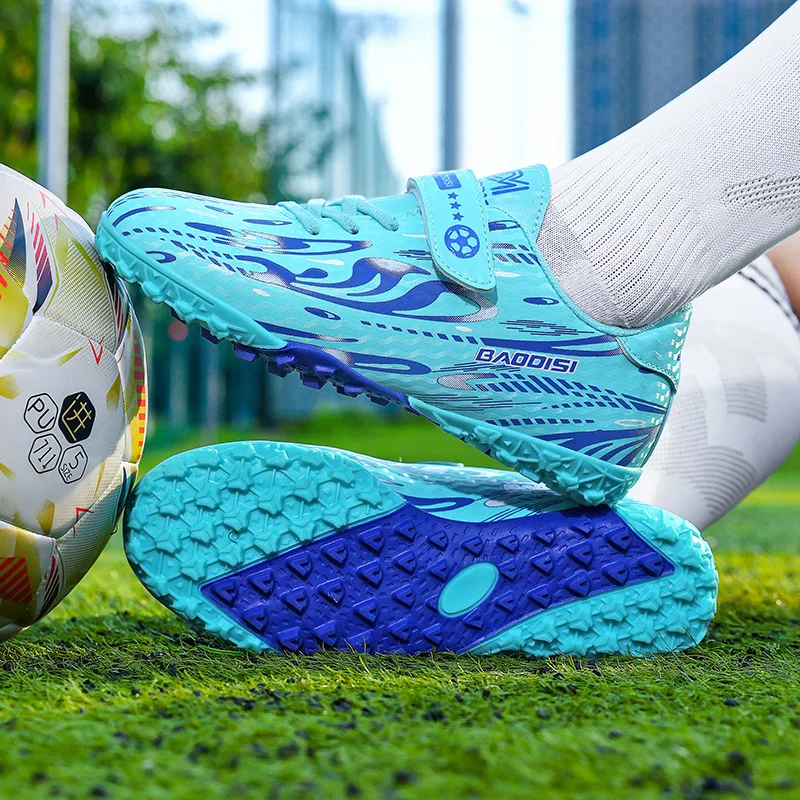Boys Football Shoes Children Non Slip Society Futebol Shoe Youth Outdoor Football Field Boots Fast Professional Sneaker28-39