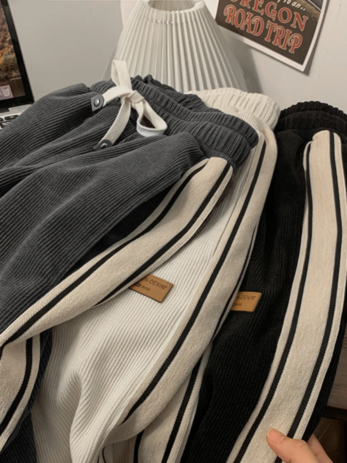 

Men's Corduroy Sports Pants Autumn Winter Trendy Brand Fce Lined Loose Casual Sweatpants Straight Leg Sport Trousers