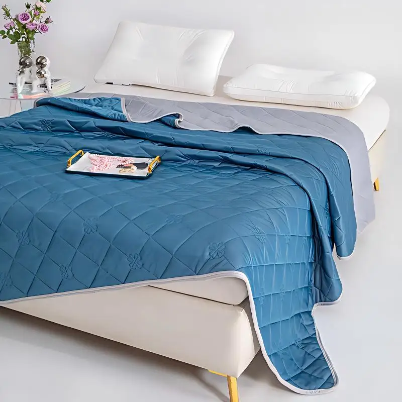 Queen Size Cooling Blanket - Breathable & Lightweight Cooling Comforter, Ice Silk Thin Quilt for Hot Weather & Airy Rooms