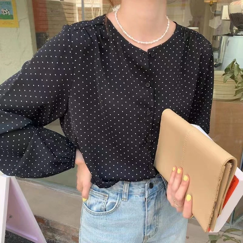 Korean Fashion Polka Dot Printed Shirt Women Long Sleeve Loose Casual Blouse Ladies Office O Neck Buttons Simple Tops Mujer