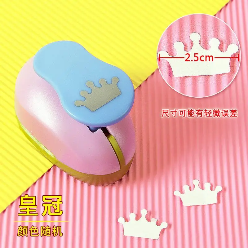 จัดส่งฟรีเครื่องเจาะเครื่องตีทำฟองกระดาษ DIY สำหรับเด็กเครื่องเจาะรูแบบตัดด้วยมือ