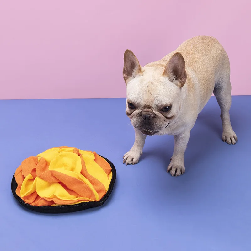 

Новый портативный коврик для собак 2026 года: интерактивная развивающая игрушка-головоломка для медленного кормления, идеально подходит для прогулок на природе, путешествий и развития интеллекта