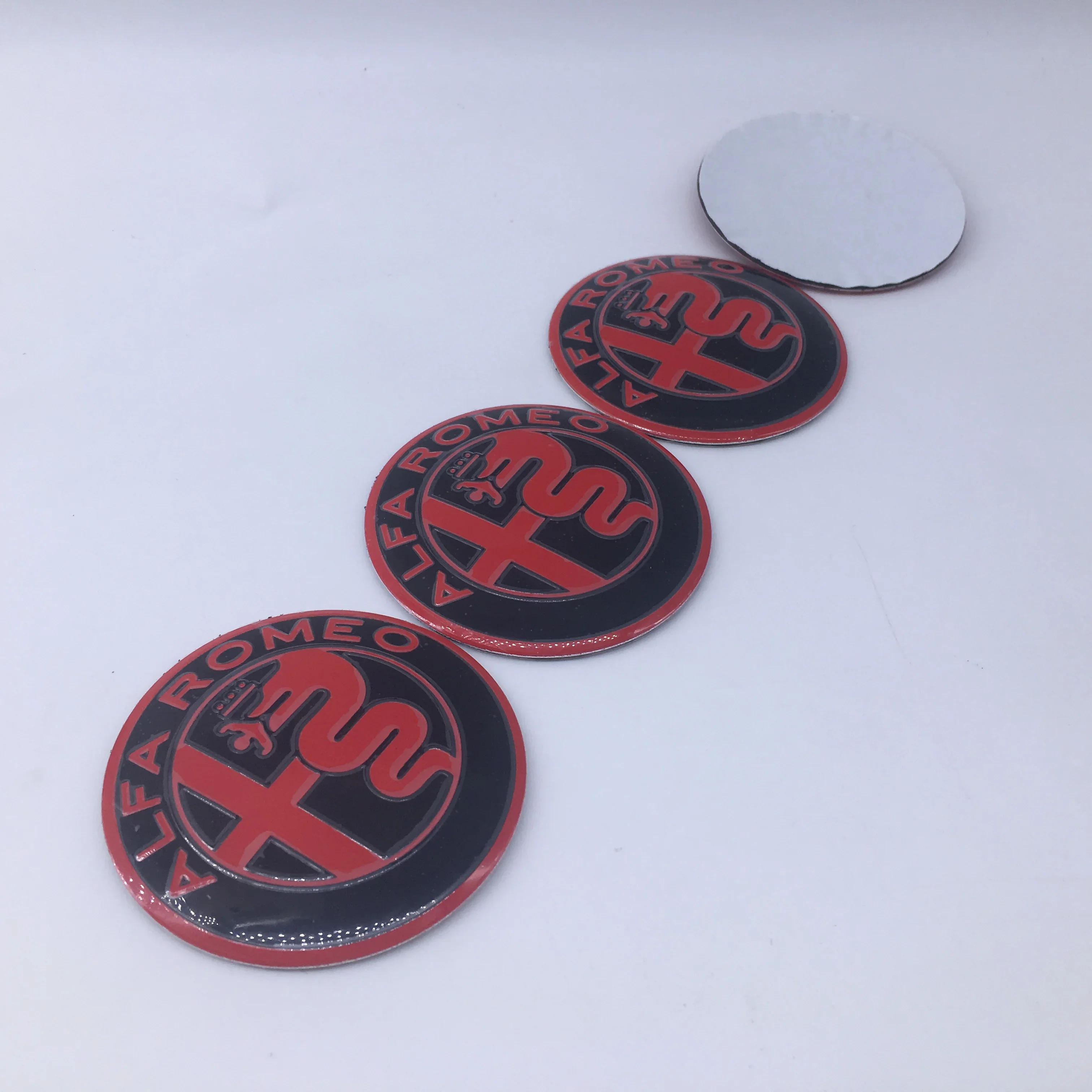 pegatinas-para-coche-alfa-romeo-100-unidades-40mm-50mm-56mm-para-alfa-romeo-166-147-156-mito-brera-giulia-f1-giulietta-gt-emblemas-para-el-centro-de-rueda