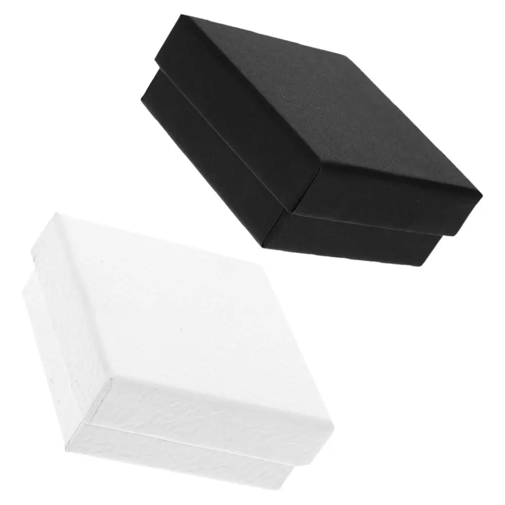 

2 шт. подарочные коробки для украшений, однотонные, с тиснением, с губчатой вставкой, защитные футляры для браслетов, ожерелий, колец, серег