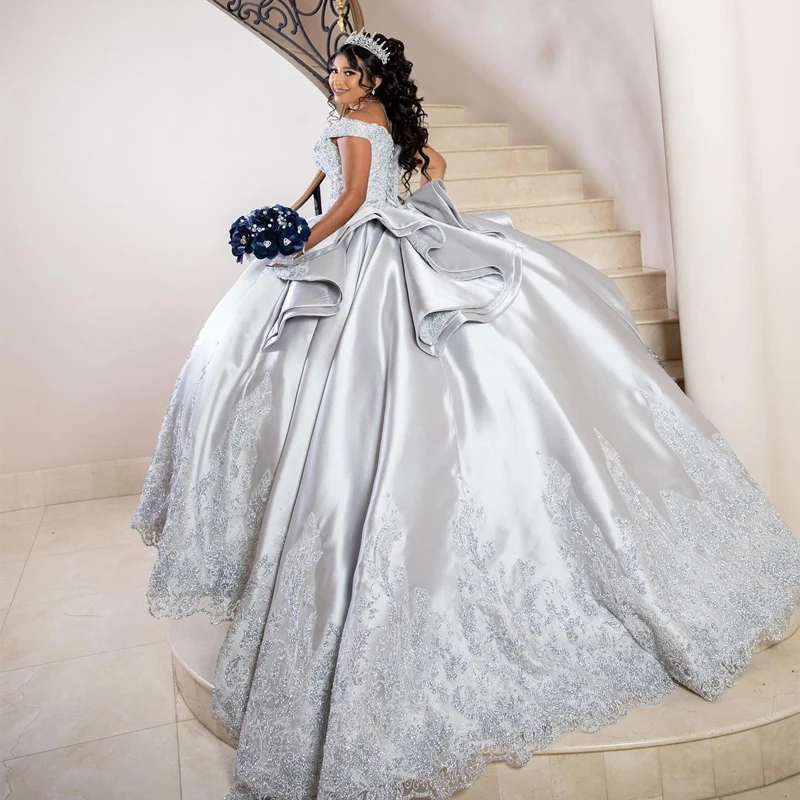 

2023 Silvery Sweet 16 Quinceanera Dresses with Applique Beads Corset Dress Vestidos De 15 Anos Masquerade xv Dress