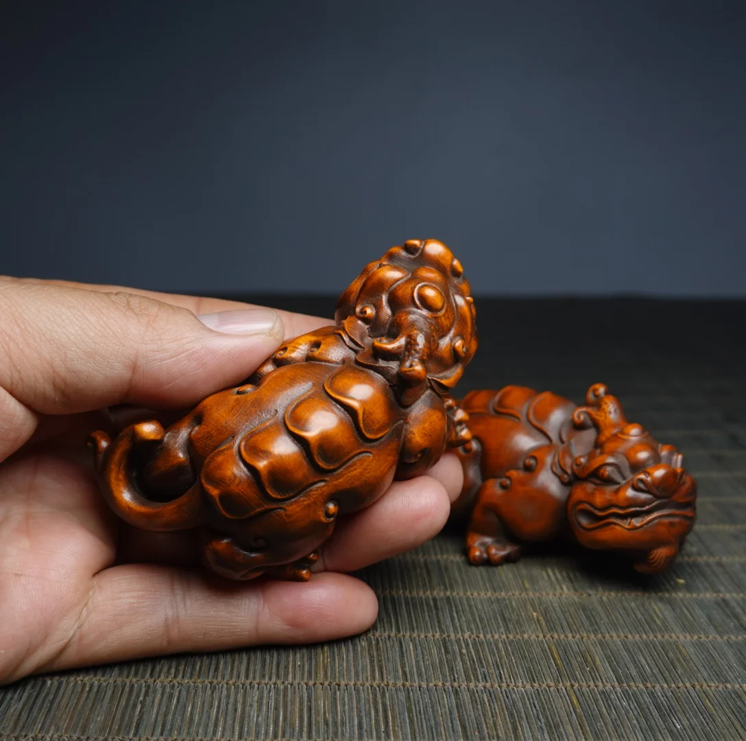 

3"Old Boxwood Pixiu Statue brave troops mythical beast a pair Study Amass wealth Ornaments