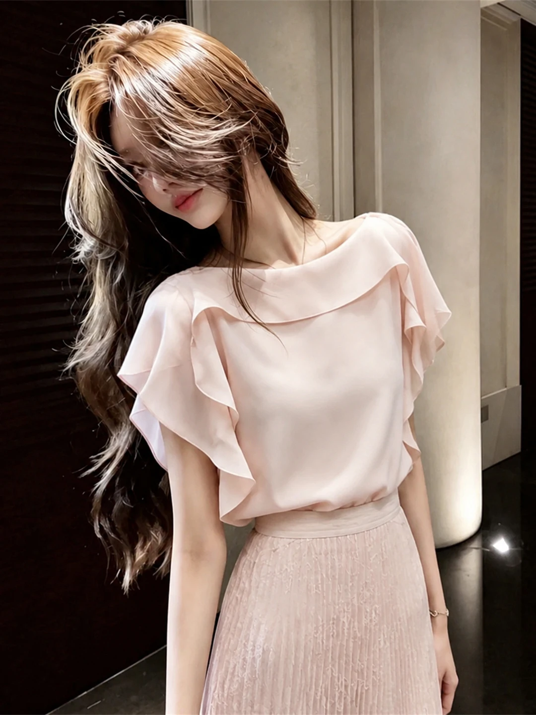 

Gentle Summer Short Sleeve Shirt Pure Color One-Shoulder Commute Korean Style Straight Cut Silk Top with Lace Hem Versatile B...