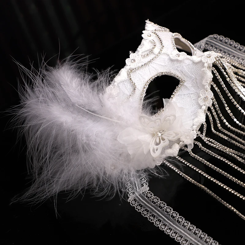 Elegant Tassel Chain Masquerade Ball Hard Eye Shield Women's Sexy Festival Party Mask Decorative Accessory Rhinestone Masks