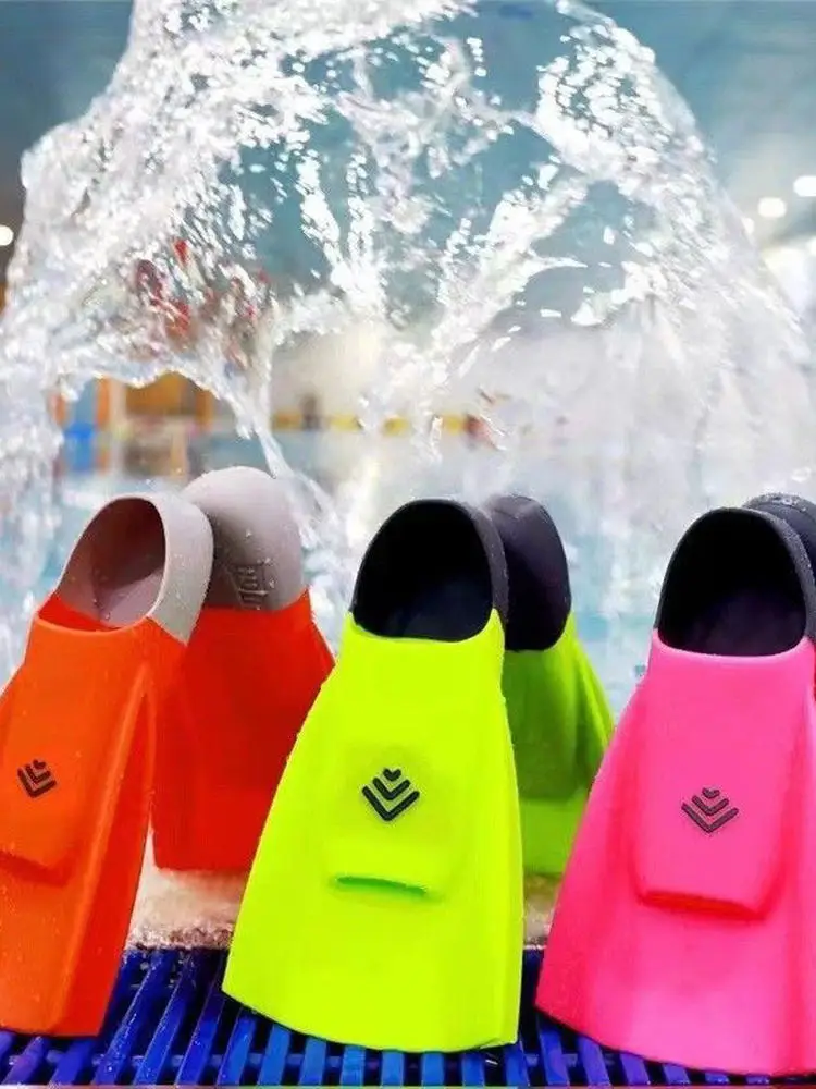 silicone-swimming-footwear-adult-training-frog-shoes-free-style-swim-flippers-durable-soft-silicone-scuba-diving-gear