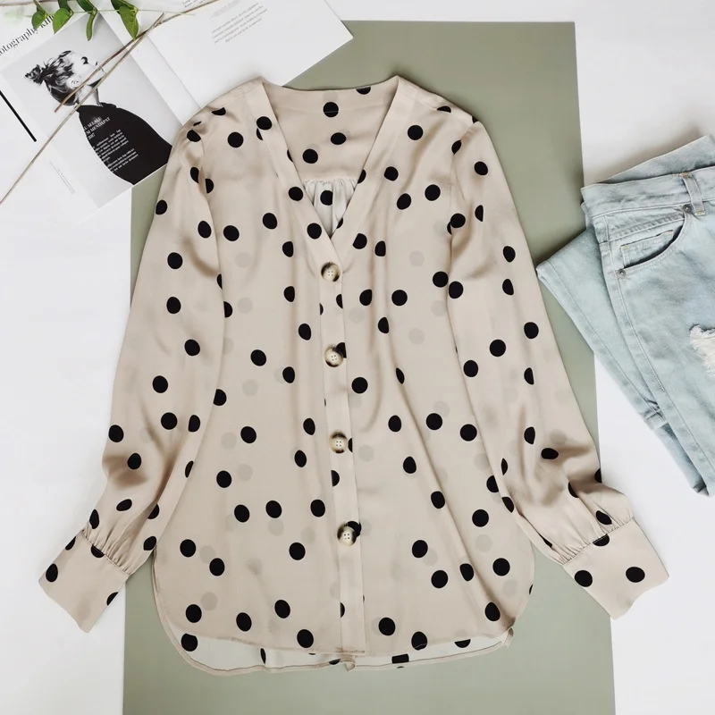 Birdtree, chemisier 100% soie de mûrier, hauts à col en v imprimés à pois pour femmes, manches lanternes, simple boutonnage, nouvelle chemise décontractée 2025 T5D407JF