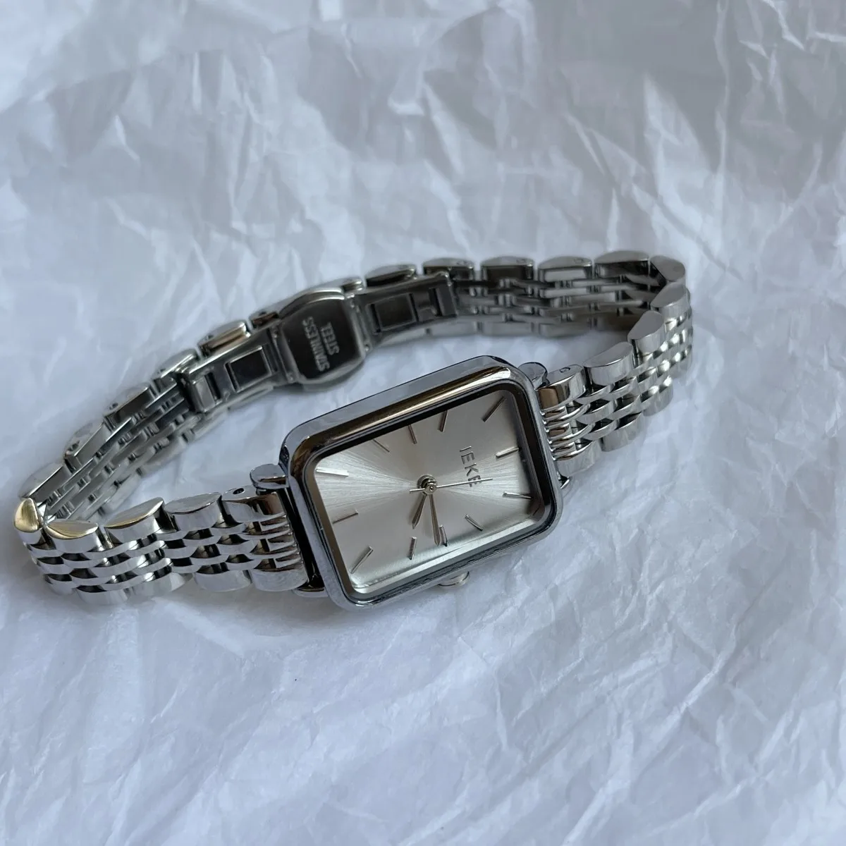 New Classic Rectangular Luxury Versatile Student Watch, Women'S Designer Fashion Steel Band Watch, Trendy Women'S Watch.